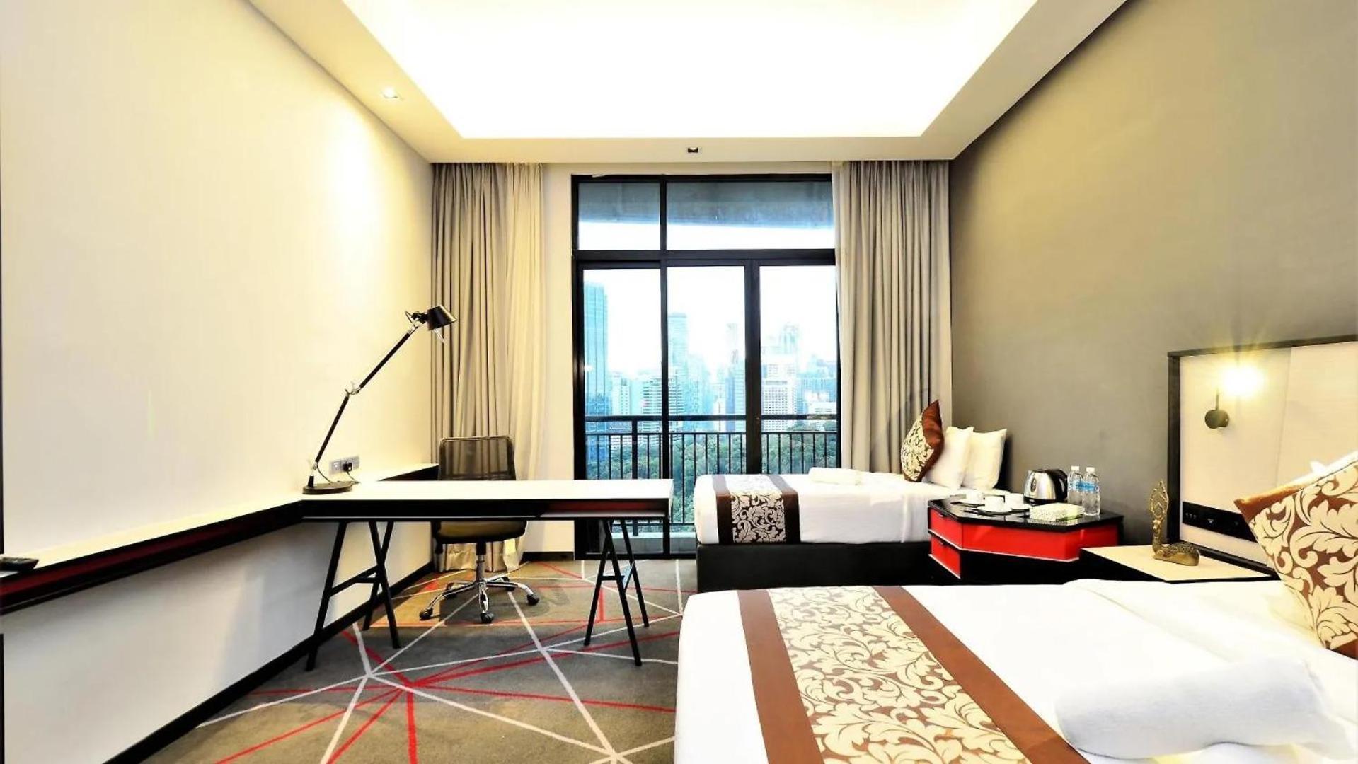 Red M101 By Oak Tree Daire Kuala Lumpur Dış mekan fotoğraf